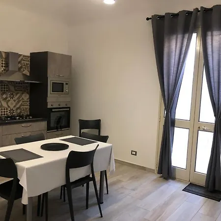 Teste Di Moro Apartment Trapani